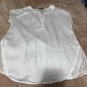 Kut from the Kloth White Lace Accent Blouse S